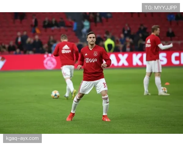 塔利亚菲科防守能力大幅提升,有望助力球队冲击更高荣誉 塔利亚菲科防守能力大幅提升,有望助力球队冲击更高荣誉