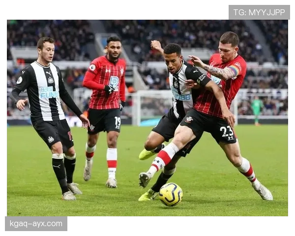 足球巨星如何重塑全球品牌格局与社会认同：趋势与典型案例解析